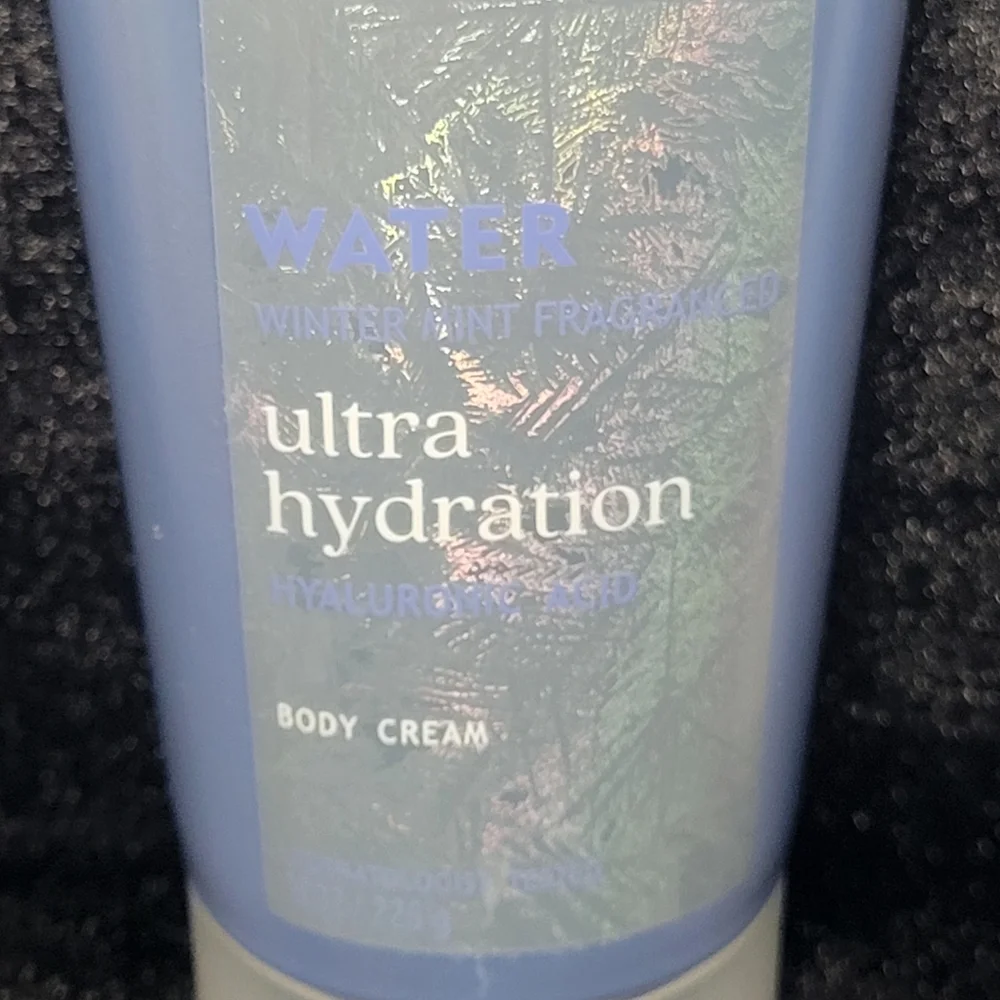 New Bundle Water Winter Mint Body Cream Bath & Body Works 2 Bottles
